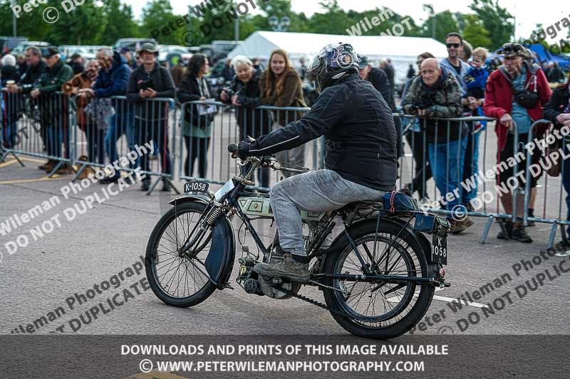 Vintage motorcycle club;eventdigitalimages;no limits trackdays;peter wileman photography;vintage motocycles;vmcc banbury run photographs